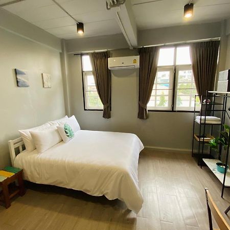 Bangpho Story Hostel Bangkok Luaran gambar