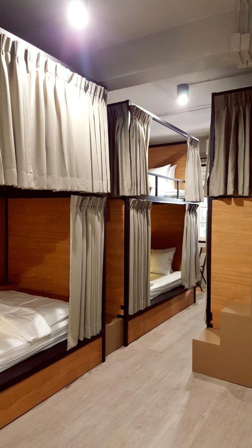 Bangpho Story Hostel Bangkok Luaran gambar