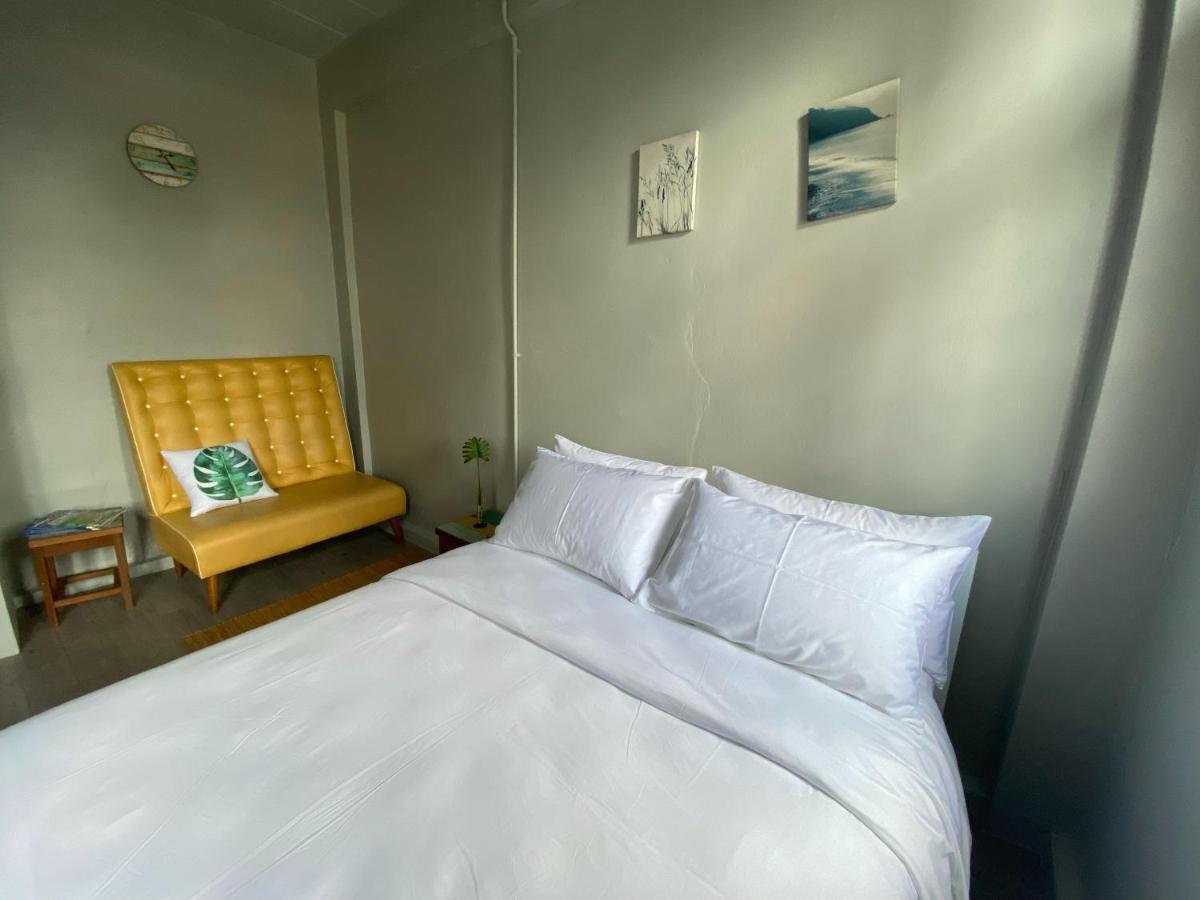Bangpho Story Hostel Bangkok Luaran gambar