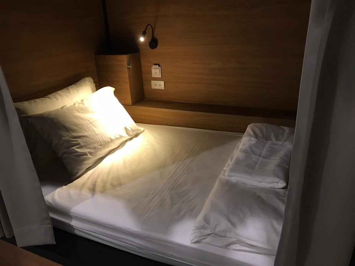 Bangpho Story Hostel Bangkok Luaran gambar