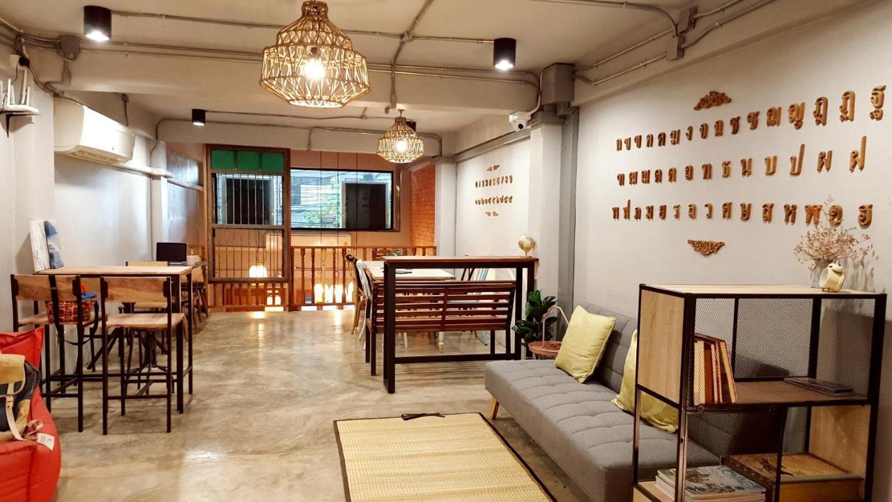 Bangpho Story Hostel Bangkok Luaran gambar