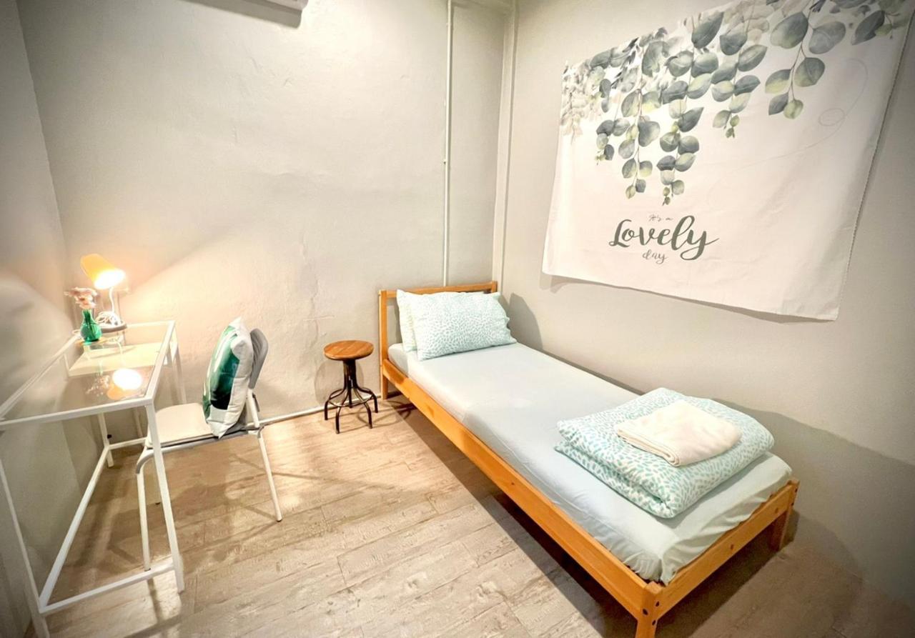 Bangpho Story Hostel Bangkok Luaran gambar