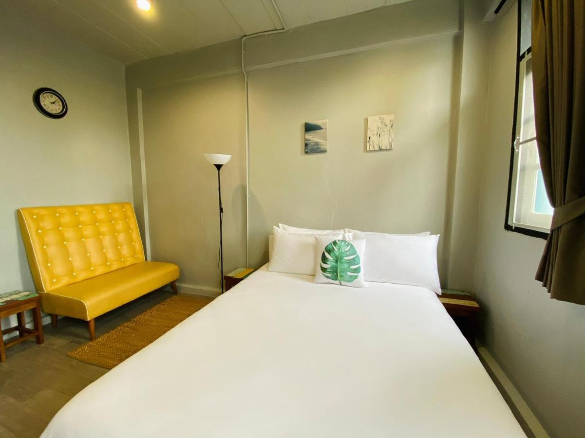 Bangpho Story Hostel Bangkok Luaran gambar